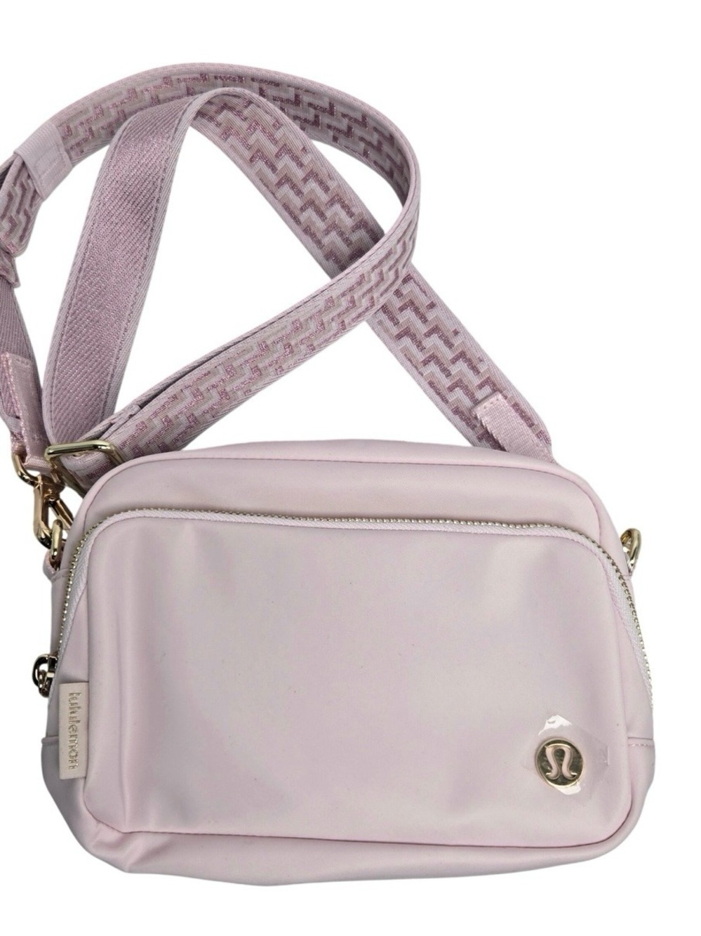 Lululemon 2L Everywhere Crossbody Bag Metallic L Travel Monogram Pale Pink